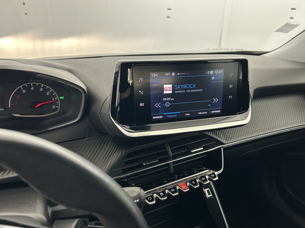 PEUGEOT 2008 Active BlueHDi 110 S&S BVM6 - ref: 6-2971x251435 - Photo 18