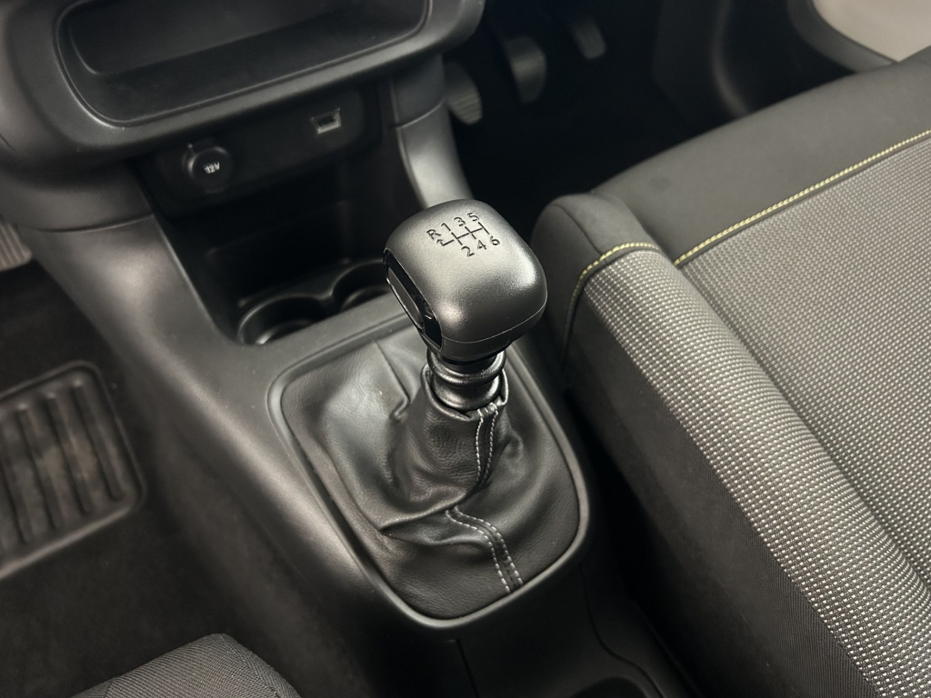 CITROEN C3 Plus Déflocage possible BlueHDi 100 ch BVM6 - ref: 6-2971x252065 - Photo 20