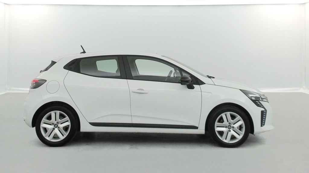 RENAULT Clio Evolution E-Tech full hybrid 145 ch GSR2 - ref: 6-2971x253482 - Photo 6
