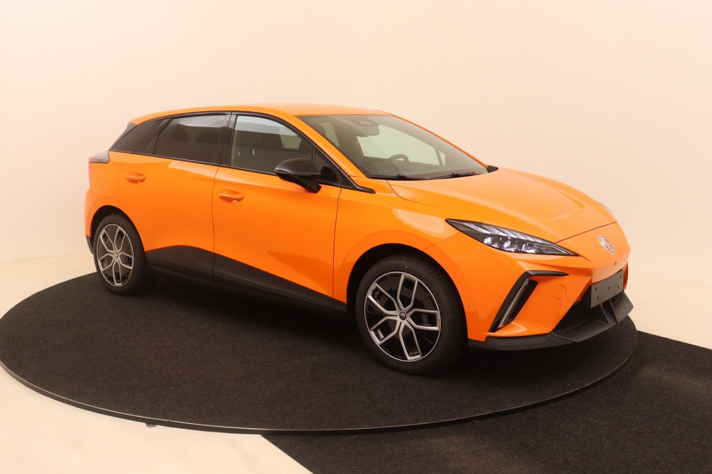 MG MG4 Luxury 64 kWh - ref: 7-20968 - Photo 4