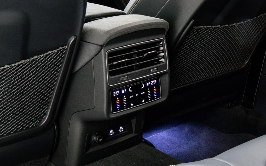 AUDI RSQ8 Performance 4,0 V8 640 hp Tiptronic - ref: 7-26960 - Photo 10