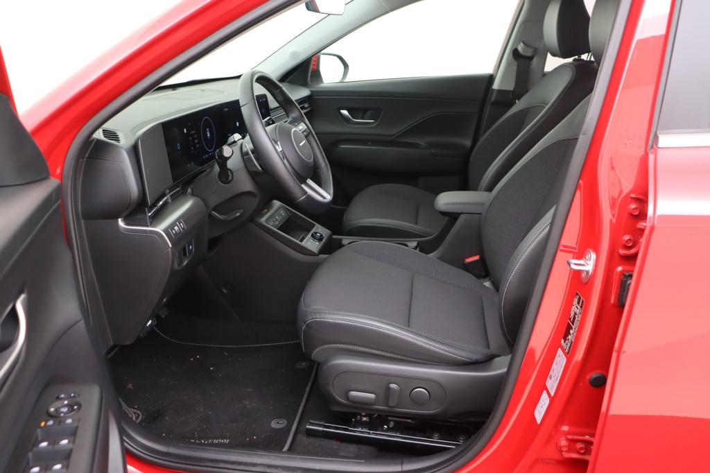 HYUNDAI Kona Feel Comfort. 64,8 kWh 218. - ref: 7-28427 - Photo 15