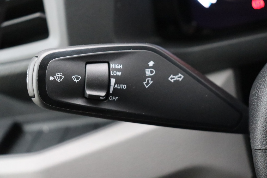 VOLKSWAGEN Crafter 35 Fourgon L5H3 4490 mm 2.0 TDI 177 hp Aut. - ref: 7-30361 - Photo 18