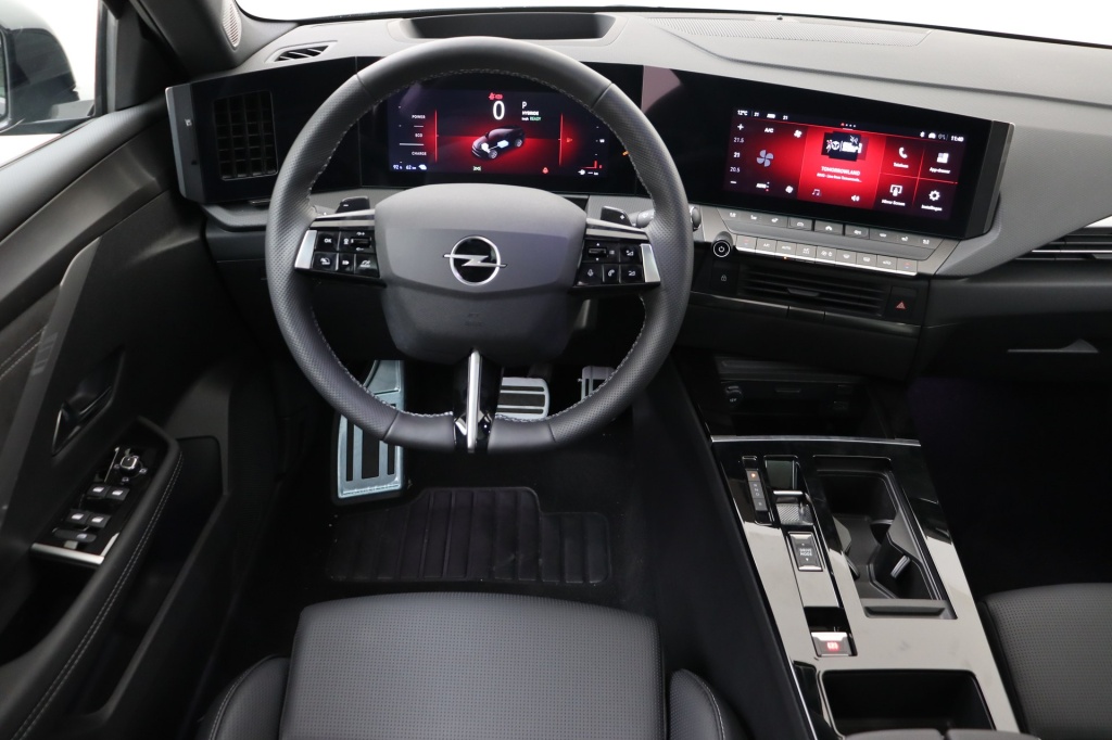 OPEL Astra ST Ultimate 1.6T PHEV 180 hp S/S e-AT8 - ref: 7-34246 - Photo 13