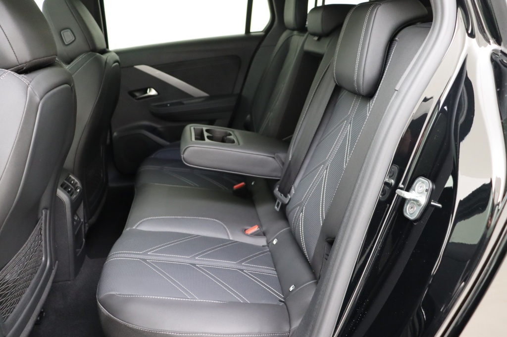 OPEL Astra ST Ultimate 1.6T PHEV 180 hp S/S e-AT8 - ref: 7-34246 - Photo 16