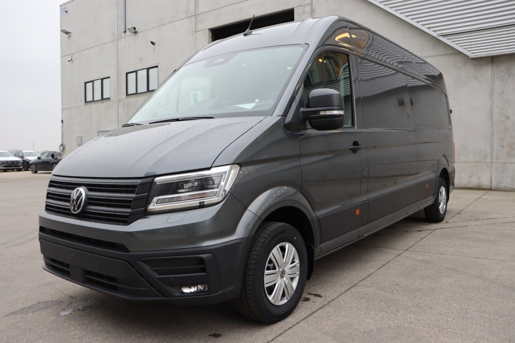 VOLKSWAGEN Crafter 35 Fourgon L4H3 4490 mm 2.0 TDI 177 hp AT8 - ref: 7-35566 - Photo 3