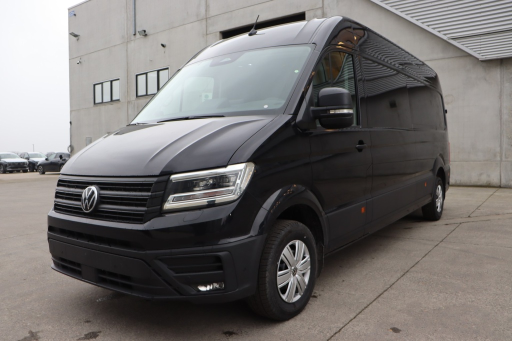VOLKSWAGEN Crafter 35 Fourgon L4H3 4490 mm 2.0 TDI 177 hp AT8 - ref: 7-35569 - Photo 3