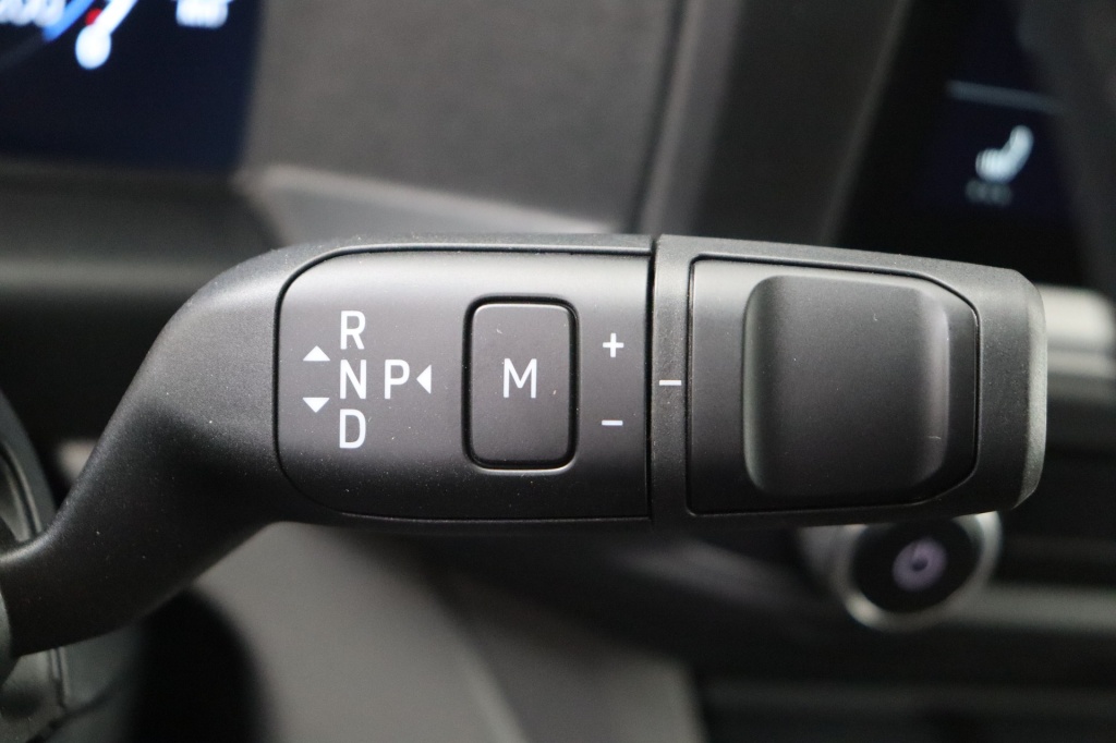 VOLKSWAGEN Transporter T7 Fourgon 3100 mm 2,0 TDI 150 hp Aut. - ref: 7-37800 - Photo 18