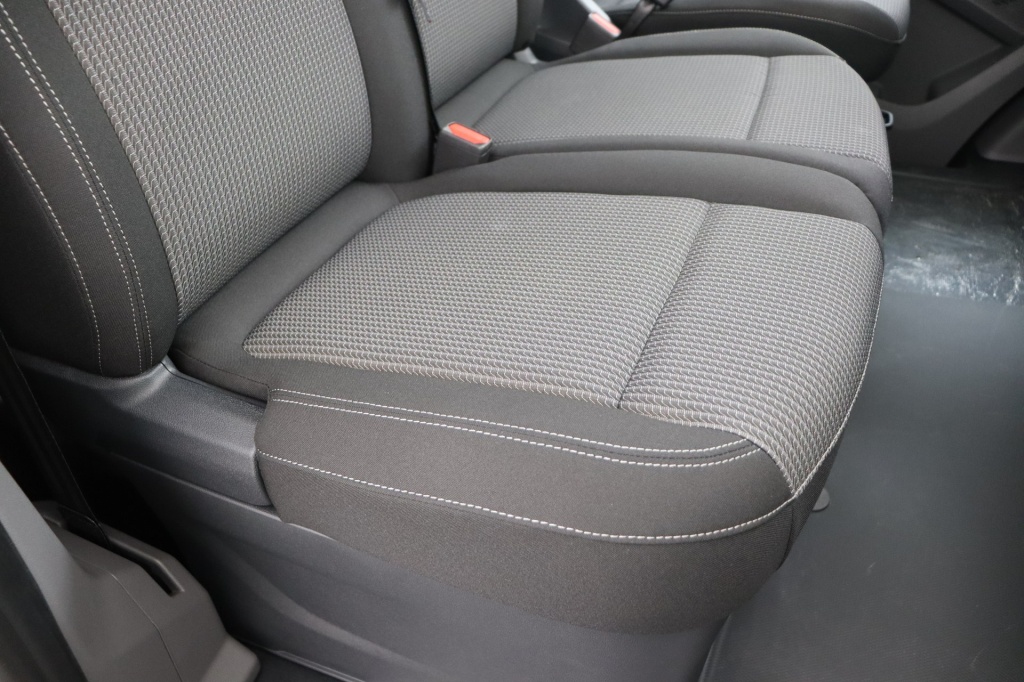 VOLKSWAGEN Transporter T7 Fourgon 3100 mm 2,0 TDI 150 hp Aut. - ref: 7-37802 - Photo 15