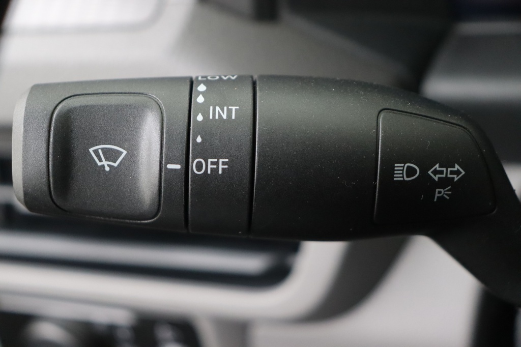 VOLKSWAGEN Transporter T7 Fourgon 3100 mm 2,0 TDI 150 hp Aut. - ref: 7-37811 - Photo 17