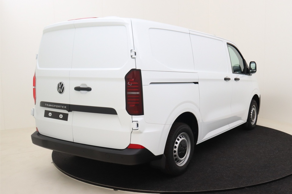 VOLKSWAGEN Transporter T7 Fourgon 3100 mm 2,0 TDI 150 hp Aut. - ref: 7-37819 - Photo 6