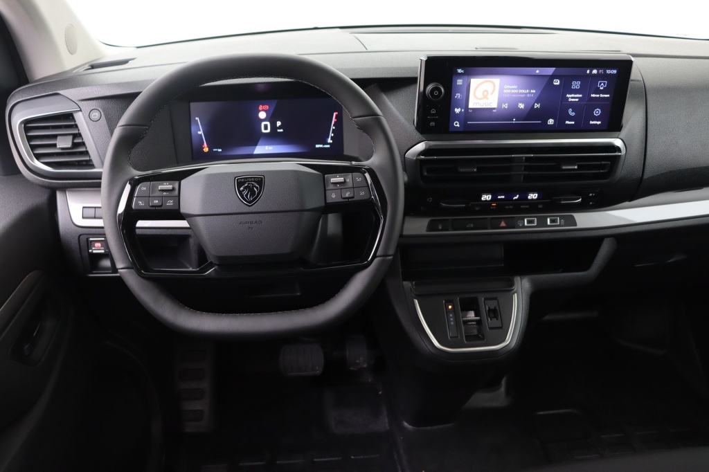 PEUGEOT Expert Long 2,0 BlueHDi 145 hp EAT8 - ref: 7-42156 - Photo 11