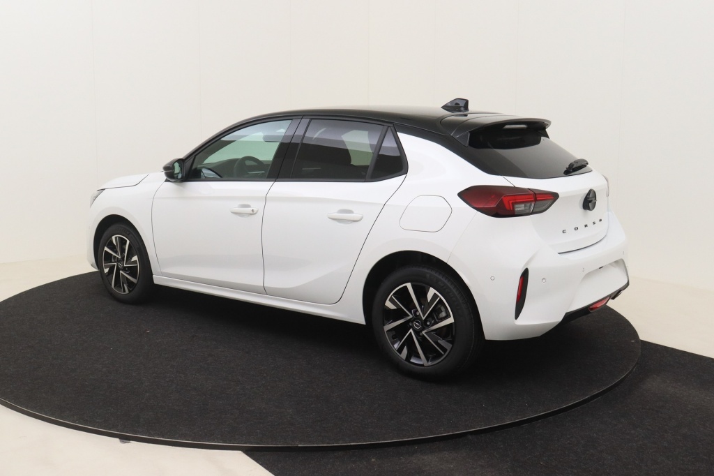 OPEL Corsa GS 1.2 Turbo 100 hp S/S MT6 - ref: 7-42395 - Photo 8