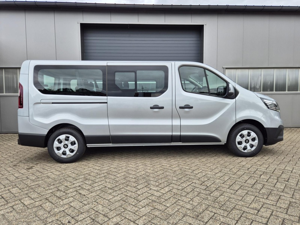 RENAULT Trafic Evolution 2.0 Diesel 150hp auto - ref: 7-43437 - Photo 6