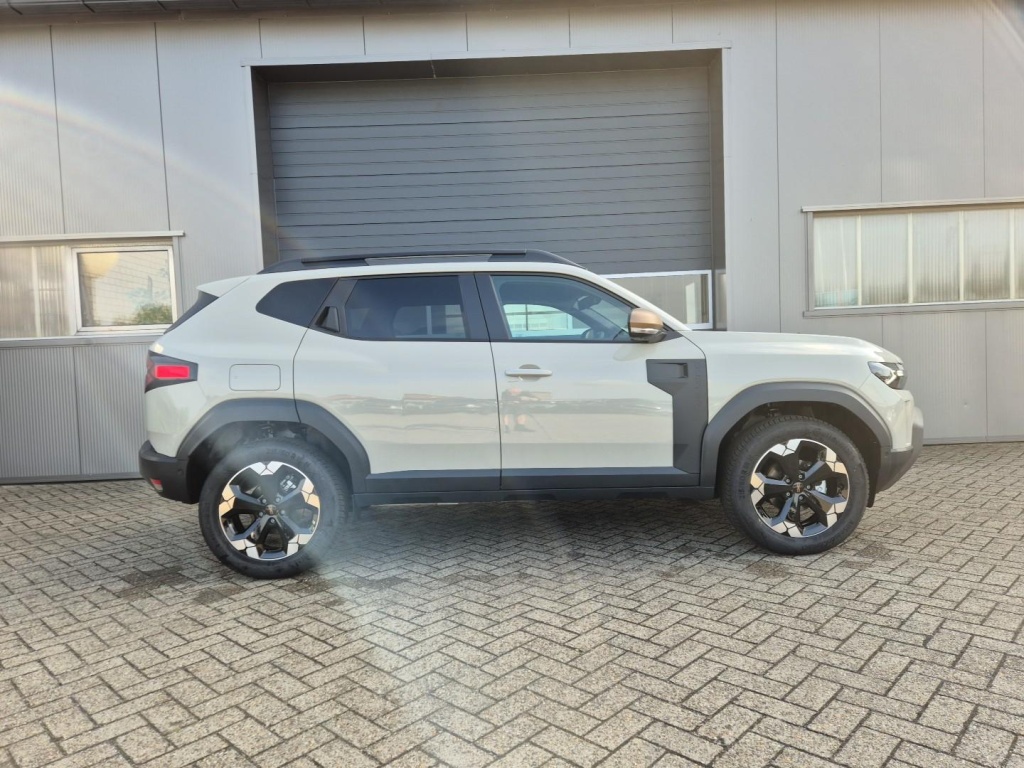 DACIA Duster 1.2 Gasoline 131hp 4x4 - ref: 7-43495 - Photo 5