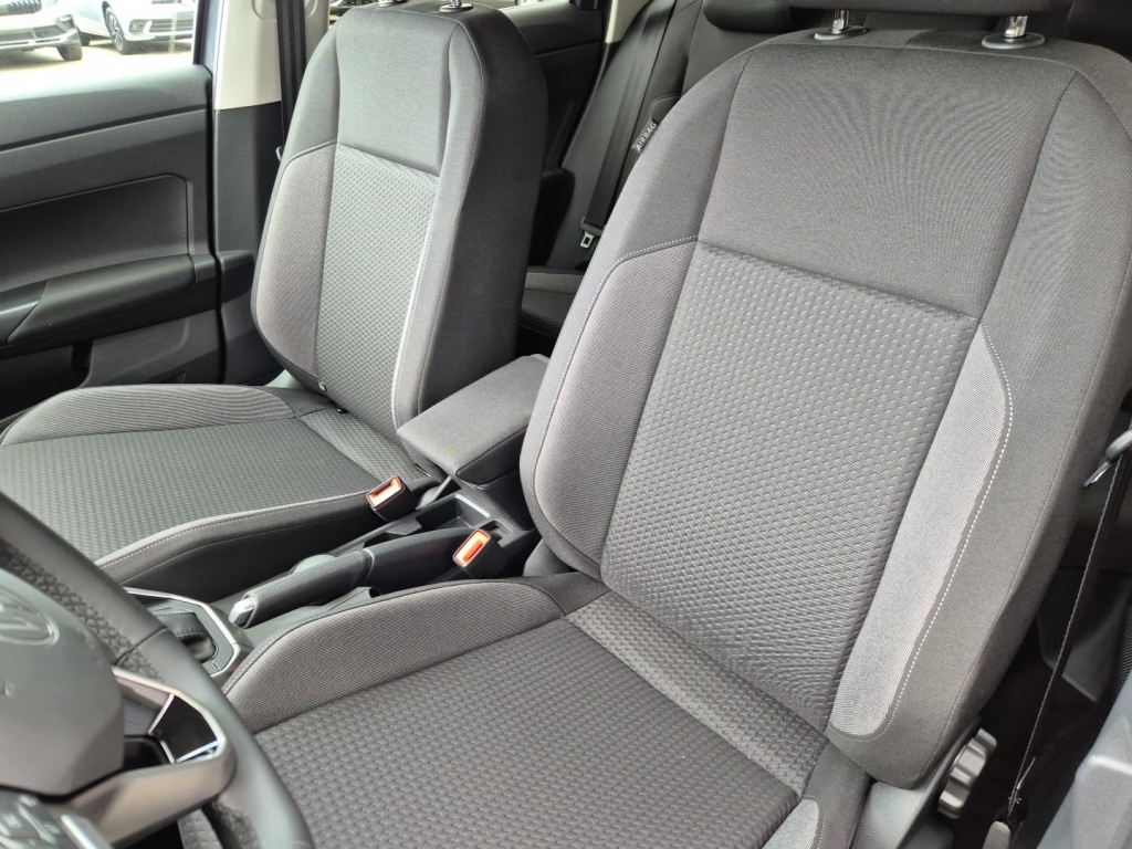 VOLKSWAGEN Taigo 1.0 TSI - ref: 7-43500 - Photo 12