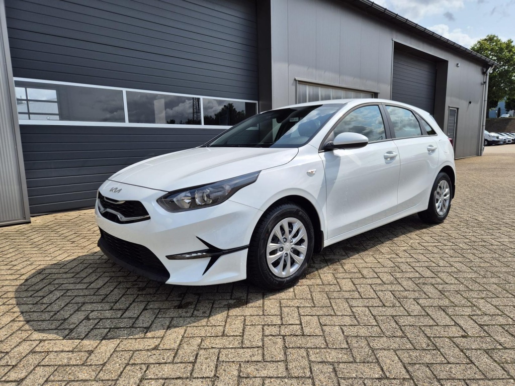 KIA Ceed Vision 1.5 Gasoline 140hp - ref: 7-43503 - Photo 1