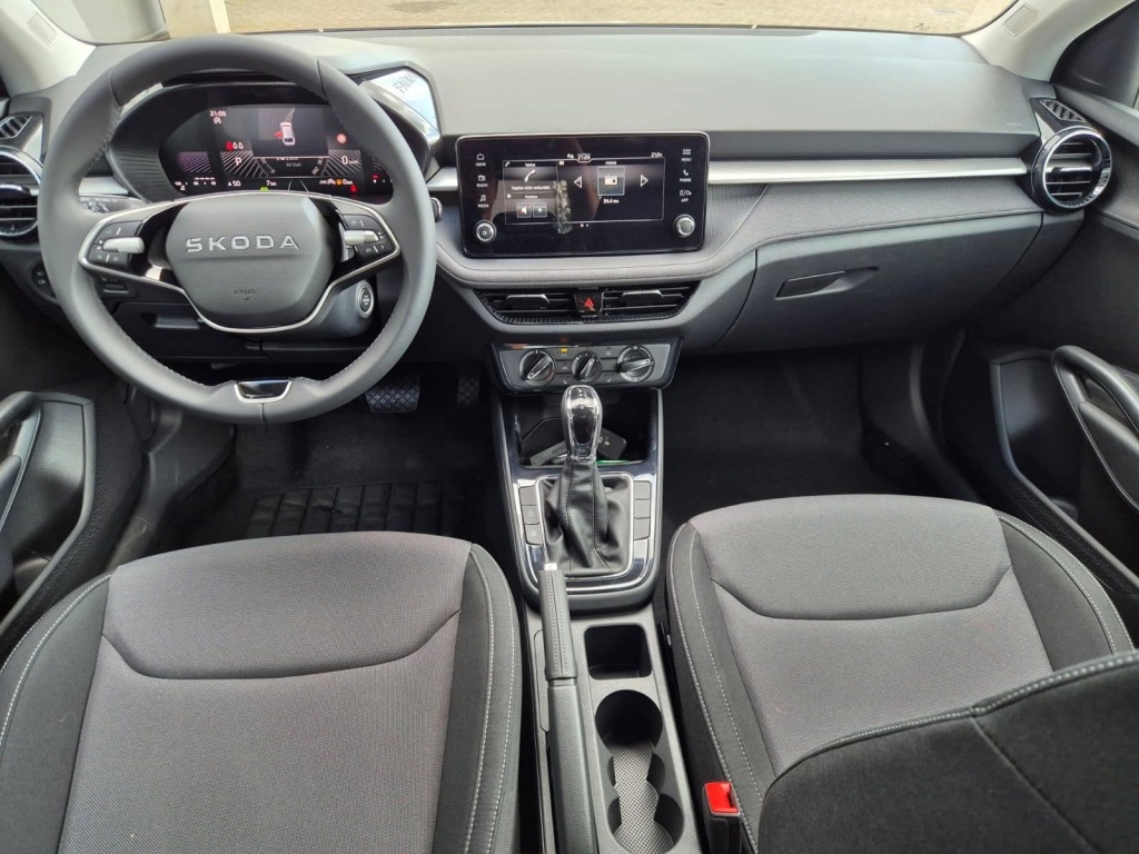 SKODA Fabia 1.0 Gasoline 116hp DSG - ref: 7-43509 - Photo 10