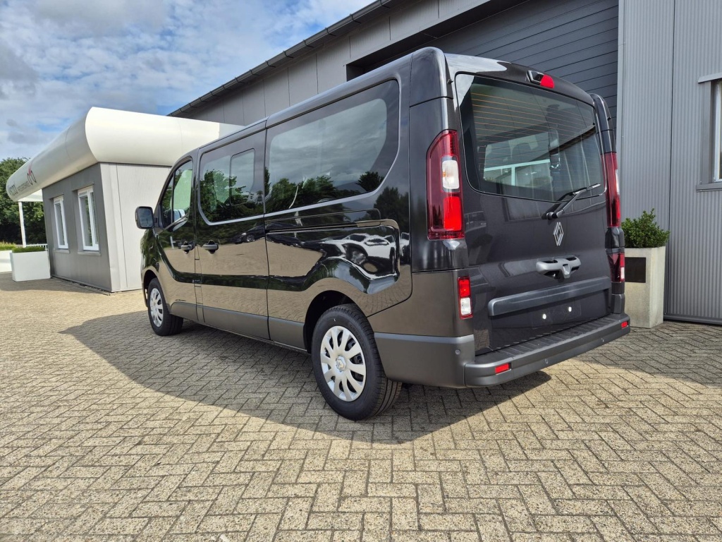 RENAULT Trafic Evolution 2.0 Diesel 150hp auto - ref: 7-43514 - Photo 4