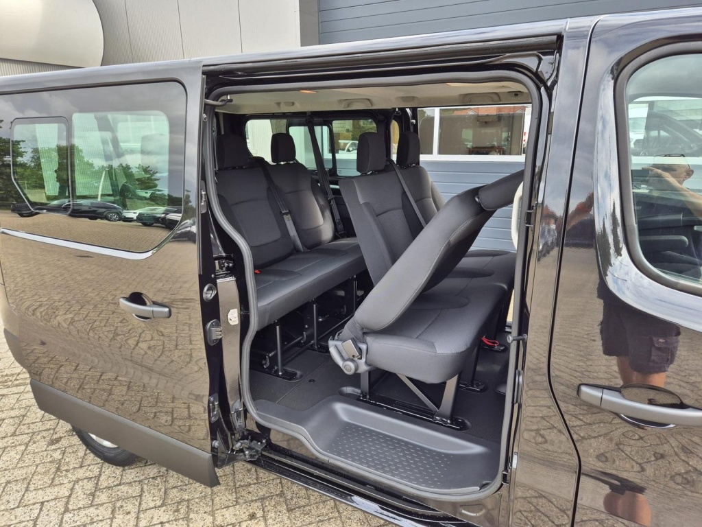 RENAULT Trafic Evolution 2.0 Diesel 150hp auto - ref: 7-43514 - Photo 9