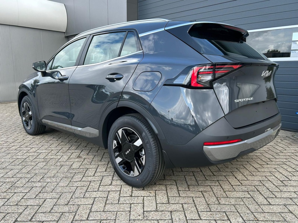 KIA Sportage Vision 1.6 Gasoline 150hp - ref: 7-43524 - Photo 2