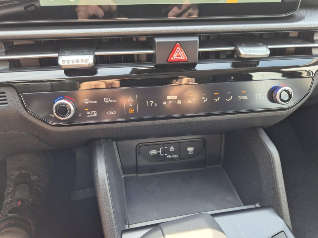 KIA Sportage Vision 1.6 Gasoline 150hp - ref: 7-43527 - Photo 14