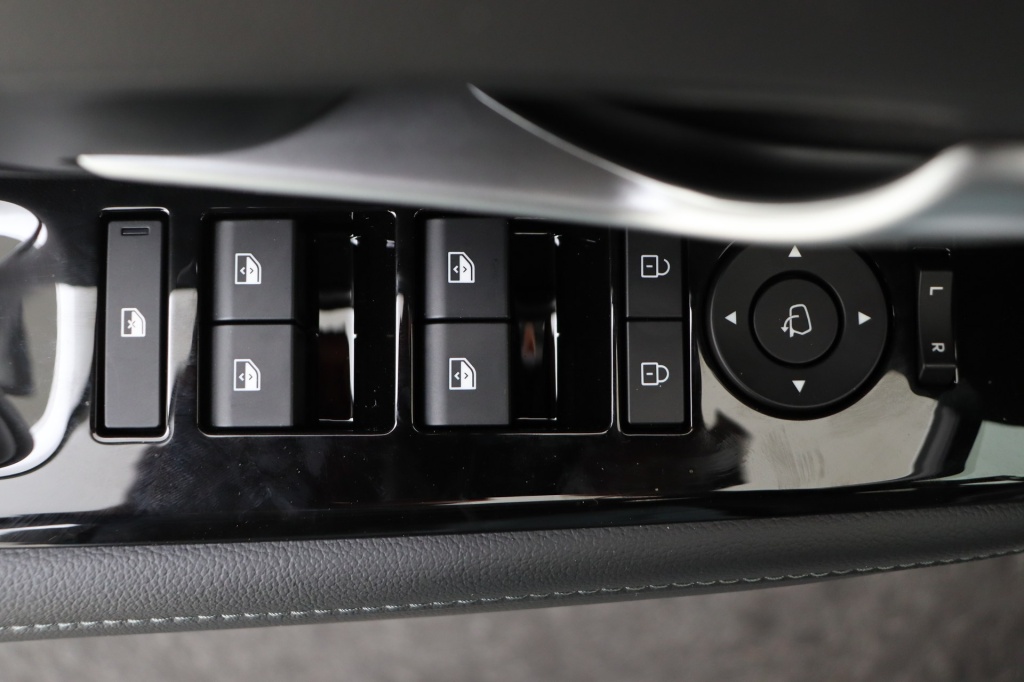 HYUNDAI Tucson 20th Anniversary 1.6 T-GDi HEV 215 hp 6AT - ref: 7-43965 - Photo 17