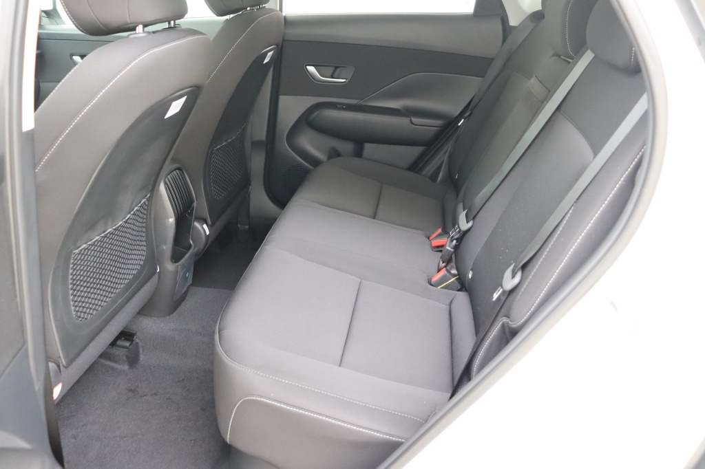 HYUNDAI Kona Feel 1.6 Gdi HEV 138 hp 6DCT - ref: 7-44054 - Photo 16