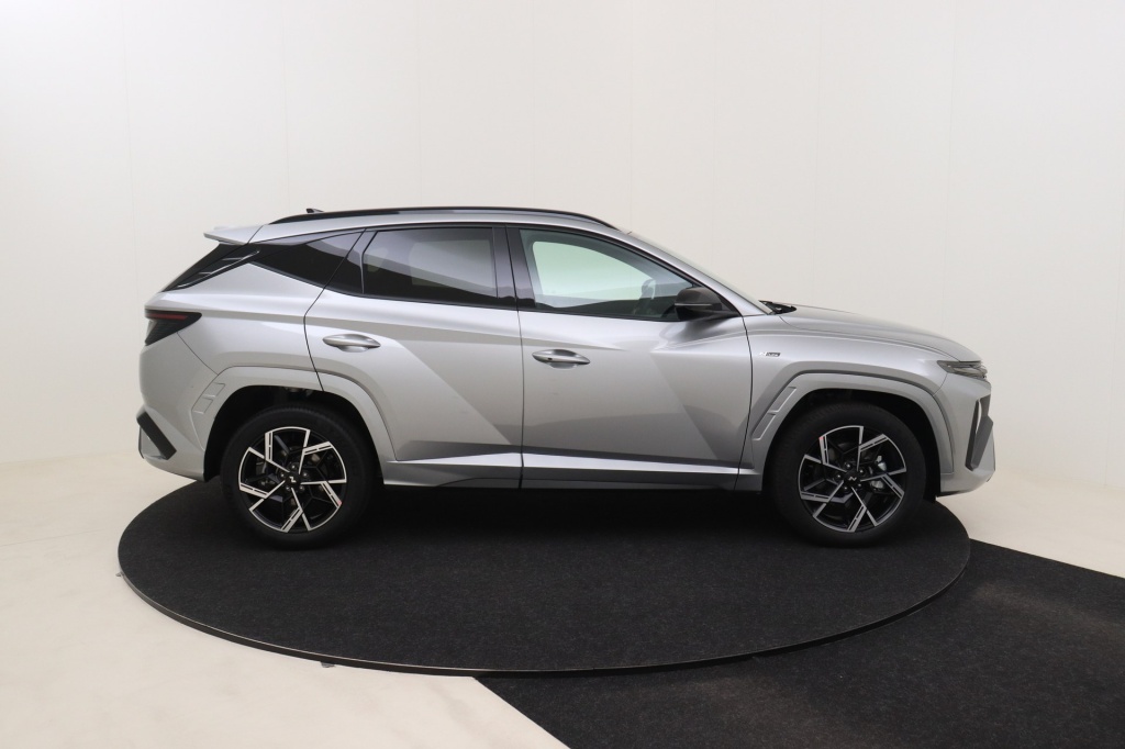 HYUNDAI Tucson Feel N-line 1.6 T-GDi HEV 239 hp 6AT - ref: 7-44172 - Photo 4