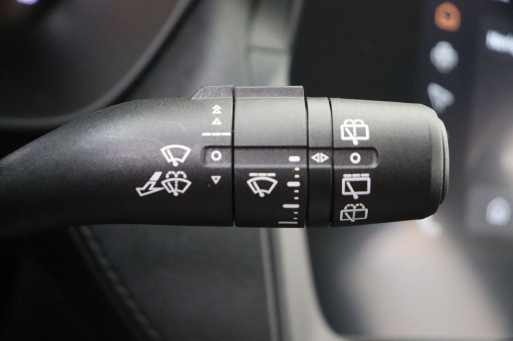 MG ZS Standard 1,5L 115 hp  - ref: 7-44347 - Photo 19