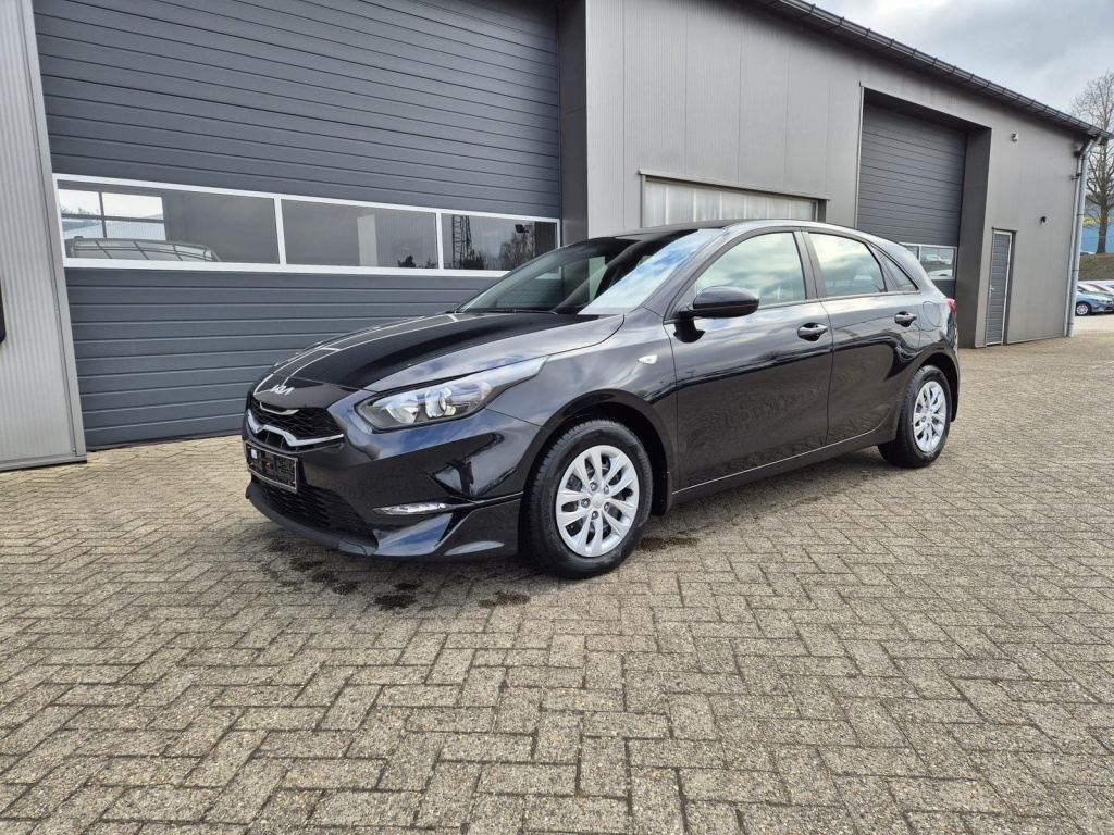 KIA Ceed Vision 1.5 Gasoline 140hp - ref: 7-45262 - Photo 8