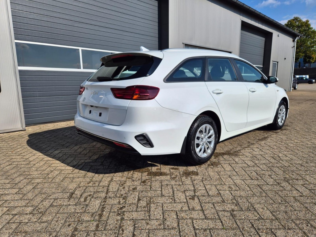 KIA Ceed SW Vision 1.5 Gasoline 140hp - ref: 7-45263 - Photo 5