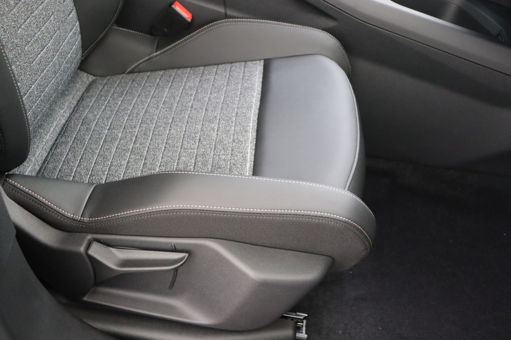 PEUGEOT 3008 Allure Hybrid 145 hp e-DSC6    - ref: 7-45809 - Photo 15