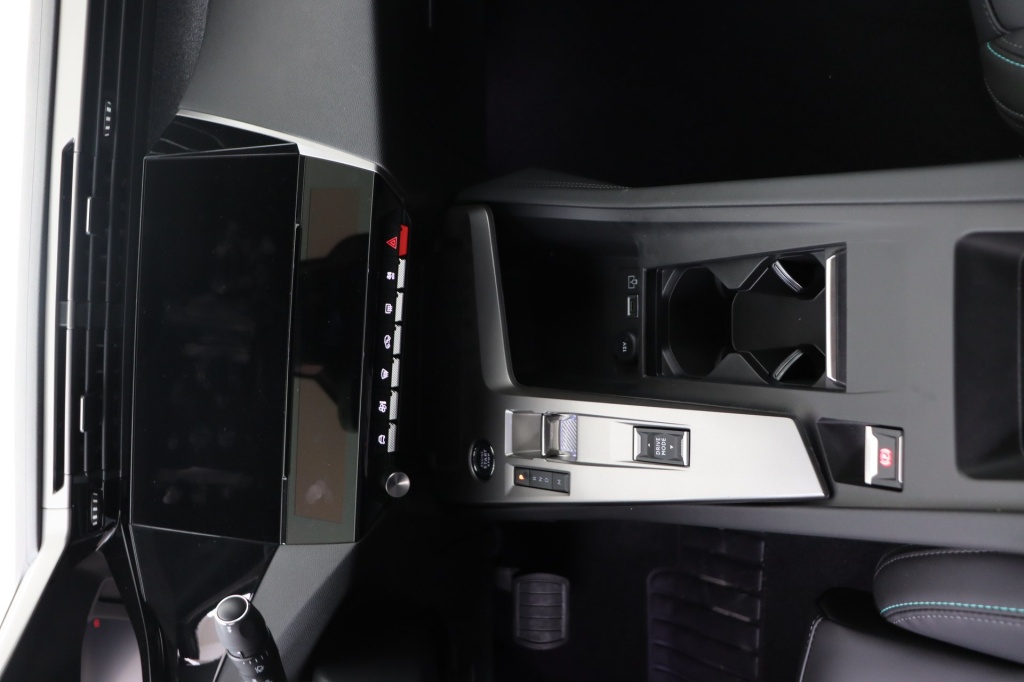 PEUGEOT 408 Allure 1.2 Turbo 130 hp EAT8   - ref: 7-45873 - Photo 12