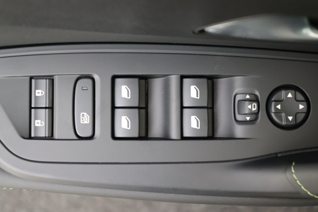 PEUGEOT 408 GT Hybrid 145 hp e-DSC6    - ref: 7-45878 - Photo 17