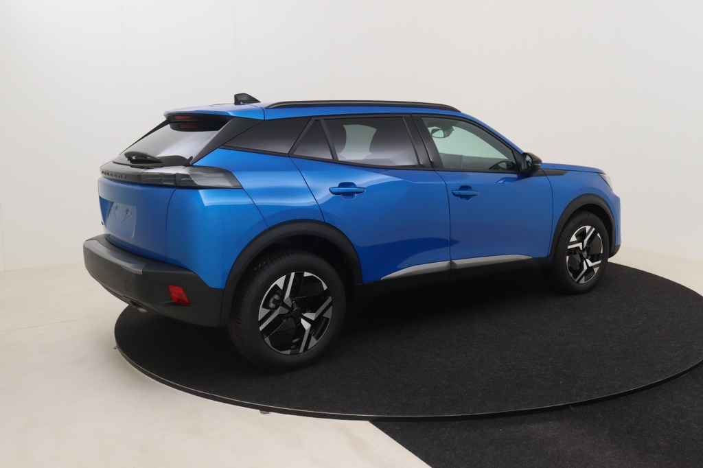 PEUGEOT 2008 Allure 1.2 Turbo 100 hp Man.6 - ref: 7-45885 - Photo 5