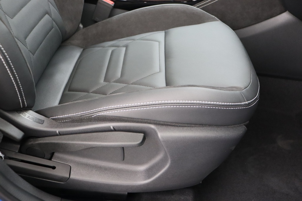 NISSAN Juke N-Design 1.6 Hybrid 143 hp - ref: 7-45942 - Photo 15