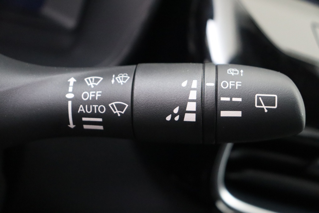 NISSAN Juke N-Design 1.6 Hybrid 143 hp - ref: 7-45942 - Photo 19