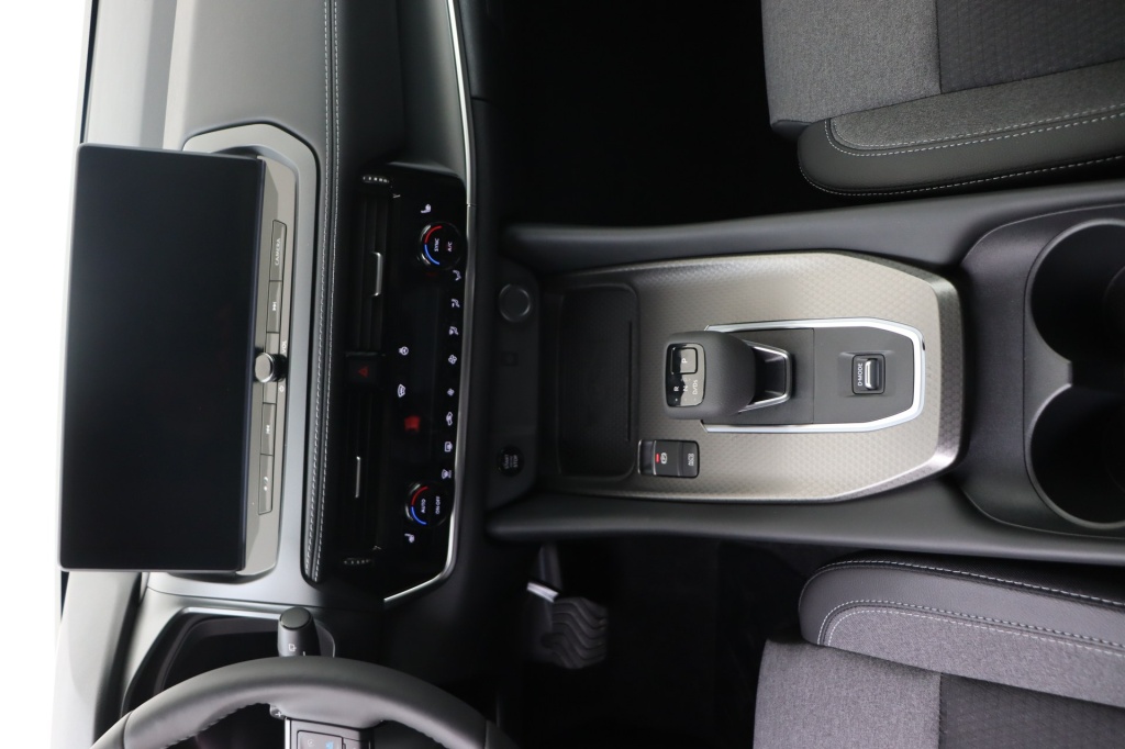 NISSAN Qashqai N-Connecta 1.3 158 hp CVT 2WD - ref: 7-45949 - Photo 12