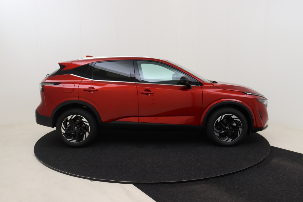 NISSAN Qashqai N-Connecta 1.3 158 hp CVT 2WD - ref: 7-45949 - Photo 4