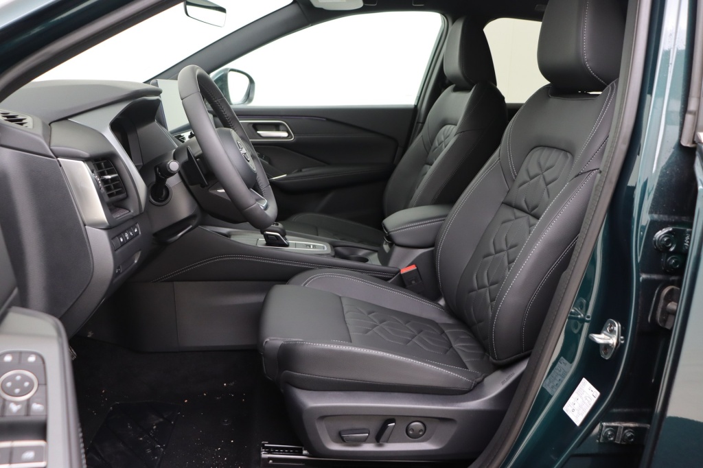 NISSAN Qashqai Tekna 1,3 158 hp CVT 2WD - ref: 7-45959 - Photo 13