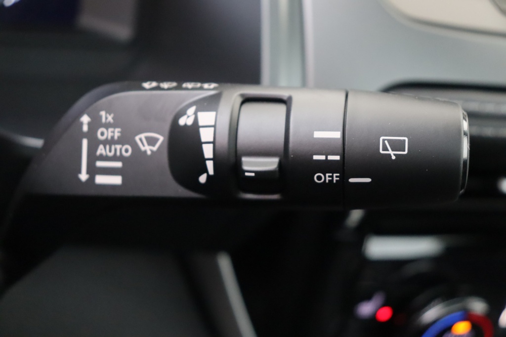 NISSAN Qashqai Tekna 1,3 158 hp CVT 2WD - ref: 7-45968 - Photo 19