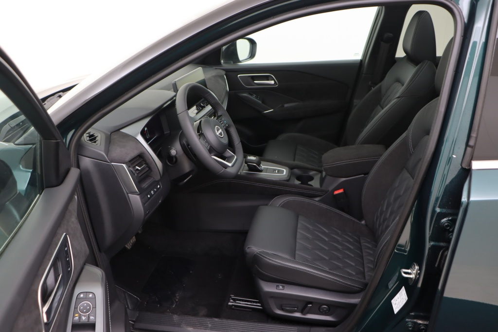 NISSAN Qashqai Tekna Plus 1,3 158 hp CVT 2WD - ref: 7-45976 - Photo 11