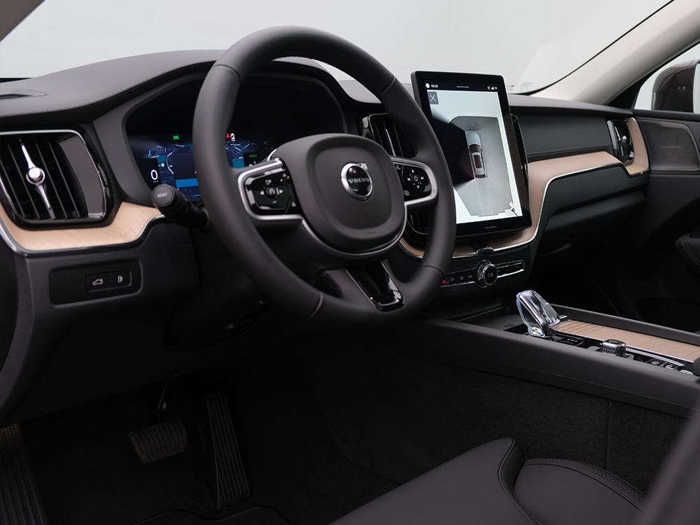 VOLVO XC60 2.0 Hybrid 350hp AWD - ref: 7-46125 - Photo 17