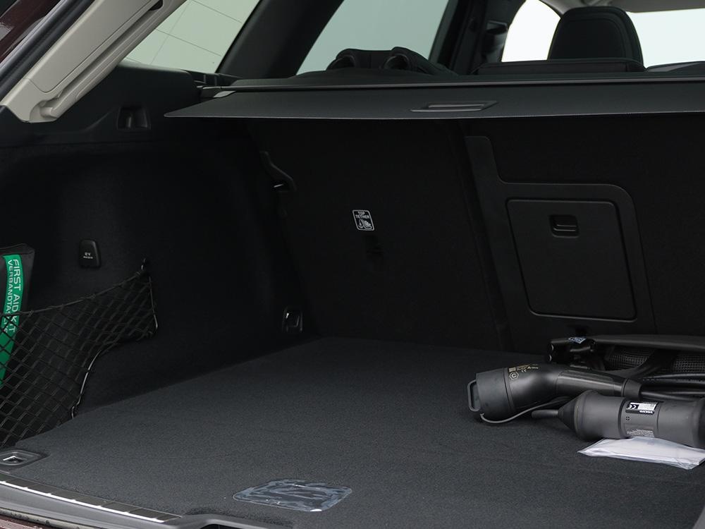 VOLVO XC60 2.0 Hybrid 350hp AWD - ref: 7-46128 - Photo 9