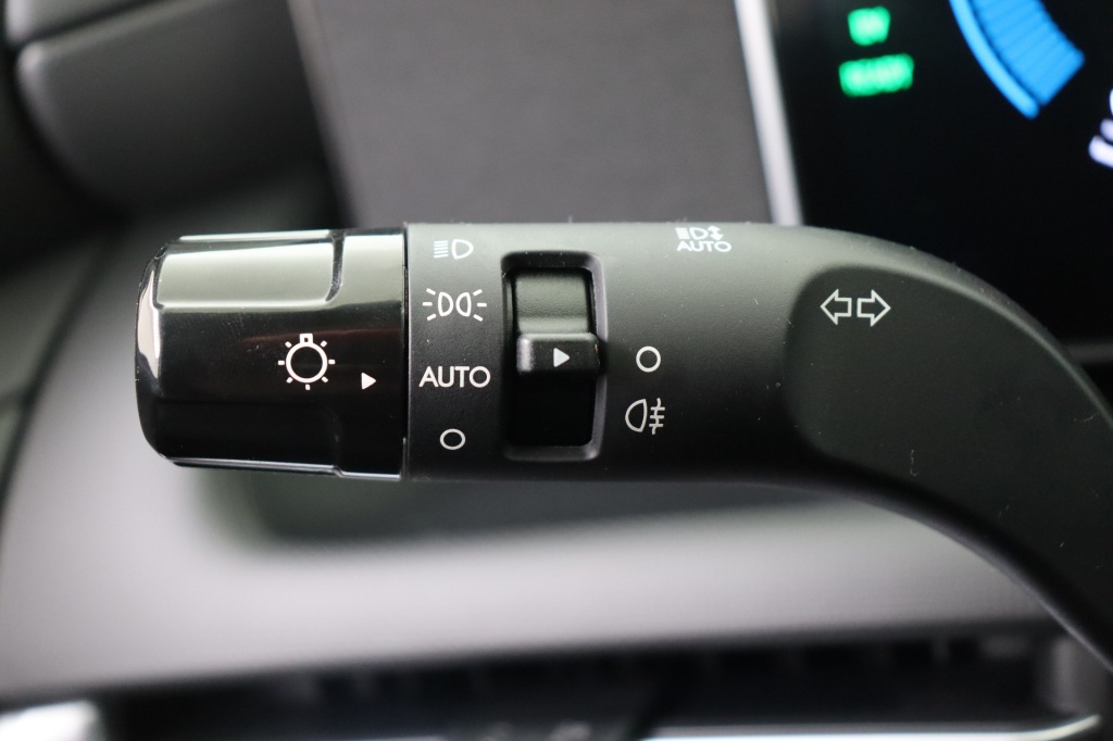 HYUNDAI Tucson Feel + Winter pack 1,6 T-Gdi 252 hp A6 PHEV 2WD - ref: 7-46246 - Photo 18