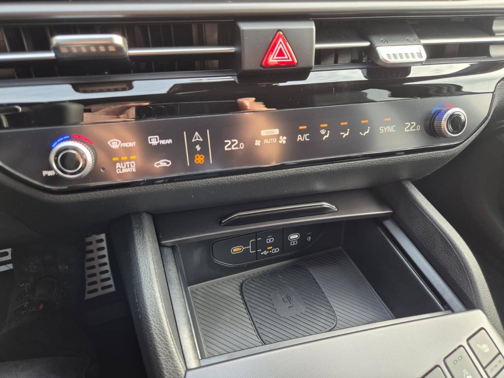 KIA Sportage 1.6 Gasoline 180hp 4x4 - ref: 7-46332 - Photo 19