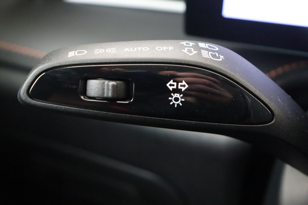 MG EHS Luxury 1,5 PHEV - ref: 7-46487 - Photo 18