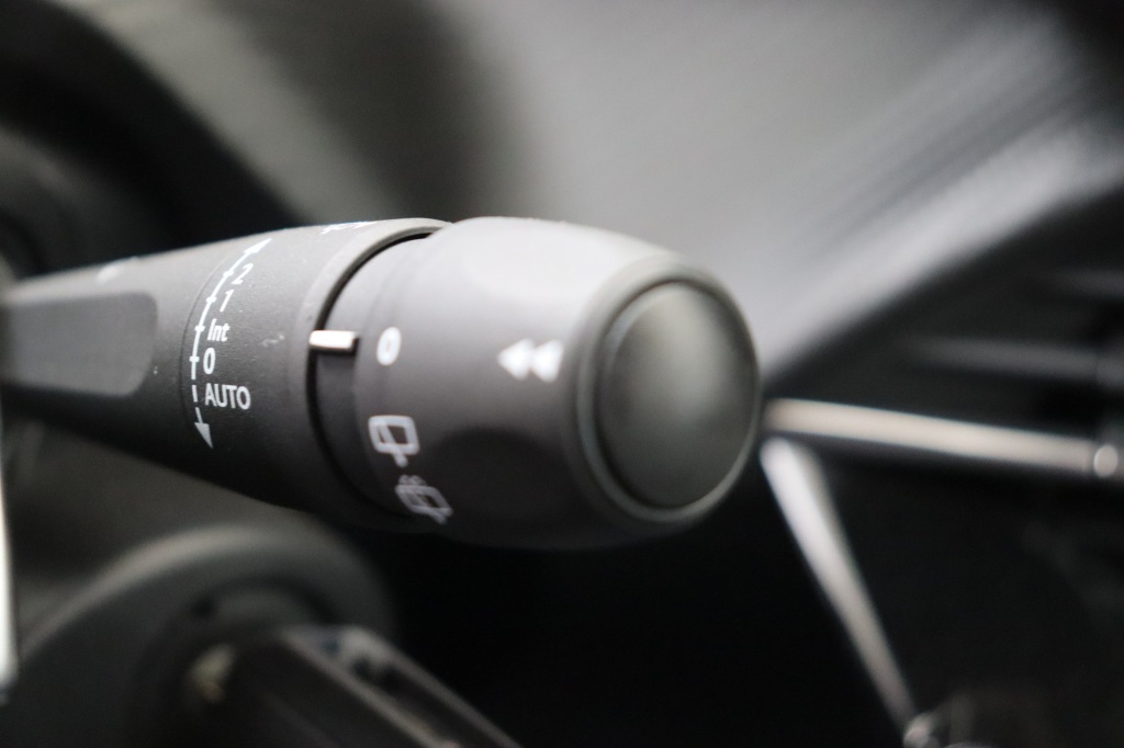 PEUGEOT 2008 Style Hybrid 145 e-DSC6    - ref: 7-46759 - Photo 20