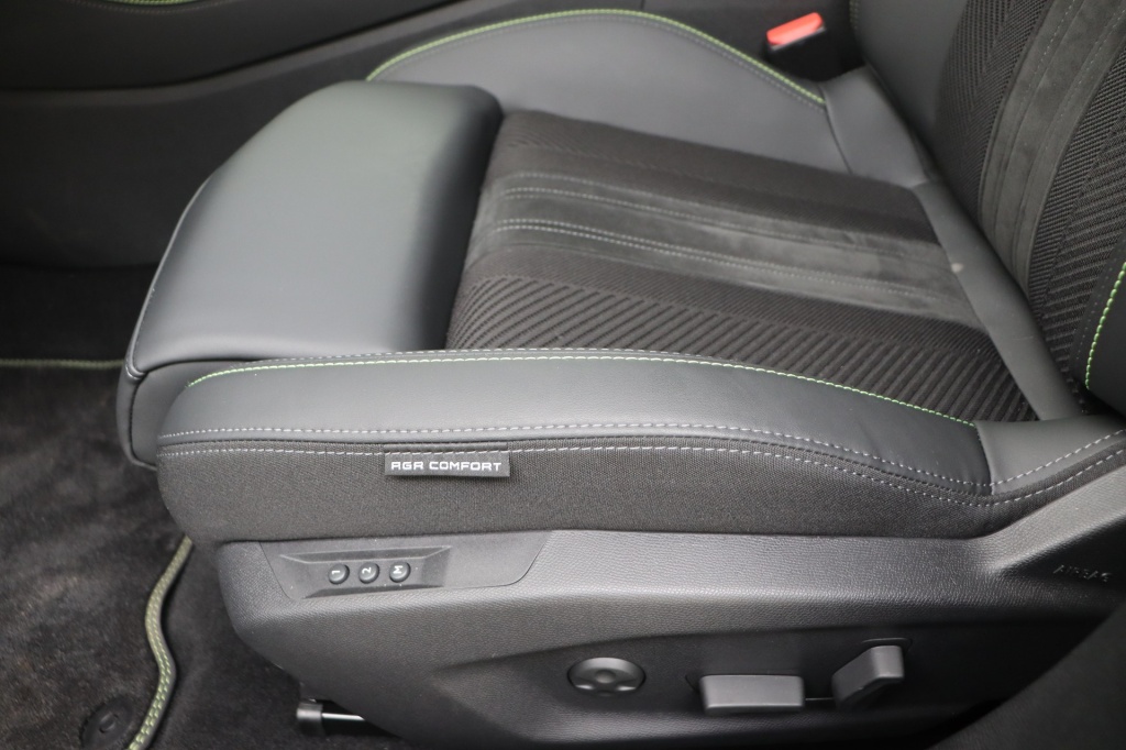 PEUGEOT 408 GT Hybrid 145 e-DSC6    - ref: 7-46767 - Photo 14